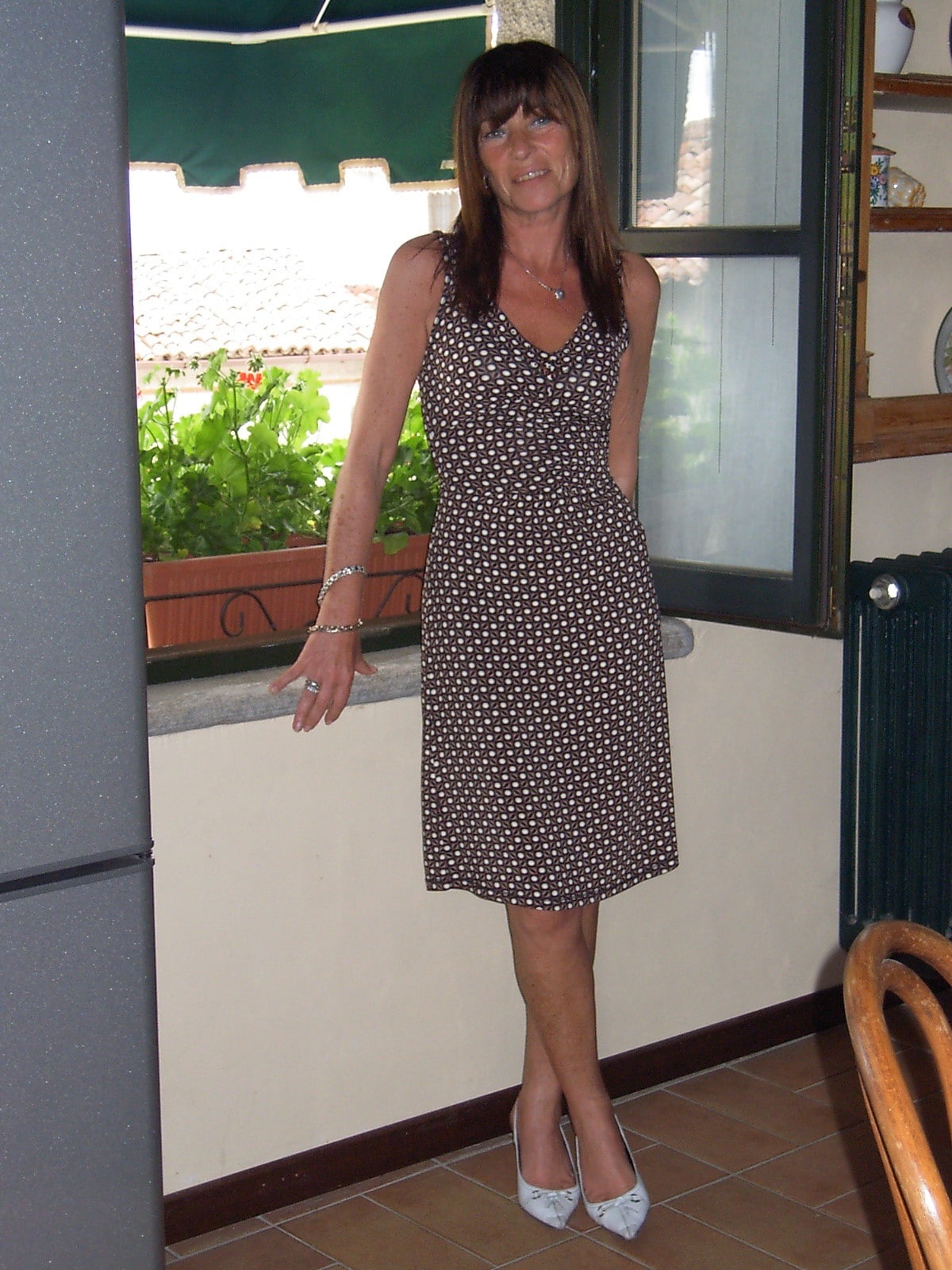 Cougar coquine dominatrice pour coquin obéissant