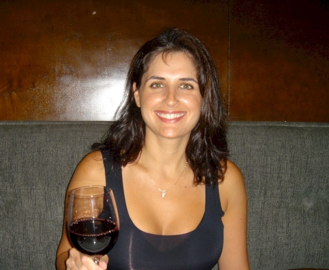 Femme adultère recherche un libertin pour un plan cul