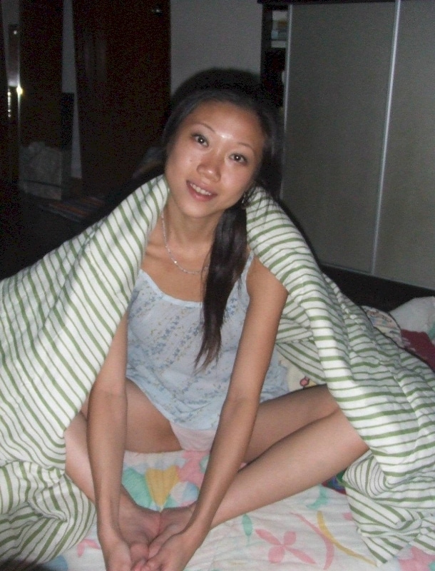 Femme asiatique très motivée cherche un gars accueillant